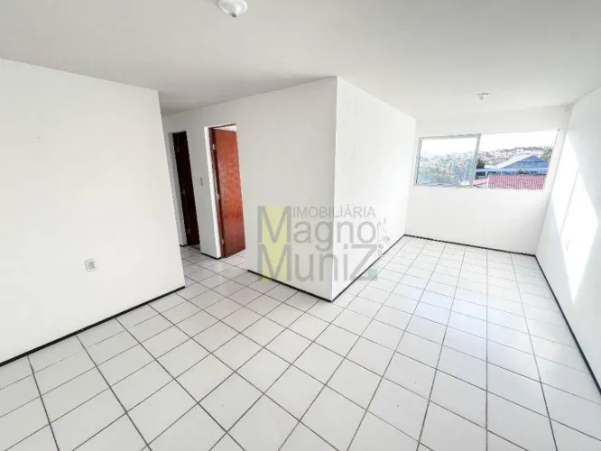 Apartamento com 3 dormitórios para alugar, 62 m² por R$ 1.600/mês - Papicu - Fortaleza/CE