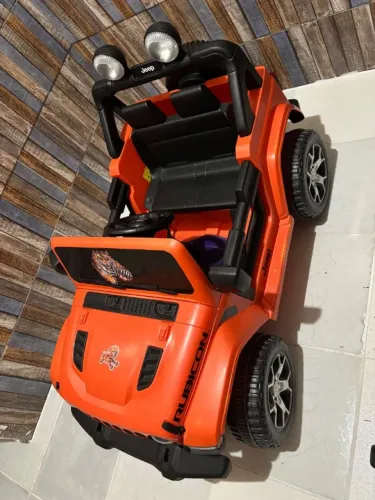 Carrinho elétrico Jeep wrangler infantil 