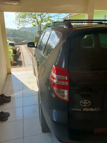 Toyota RAV4 2.4 4X4 16V 170cv Aut. 2011