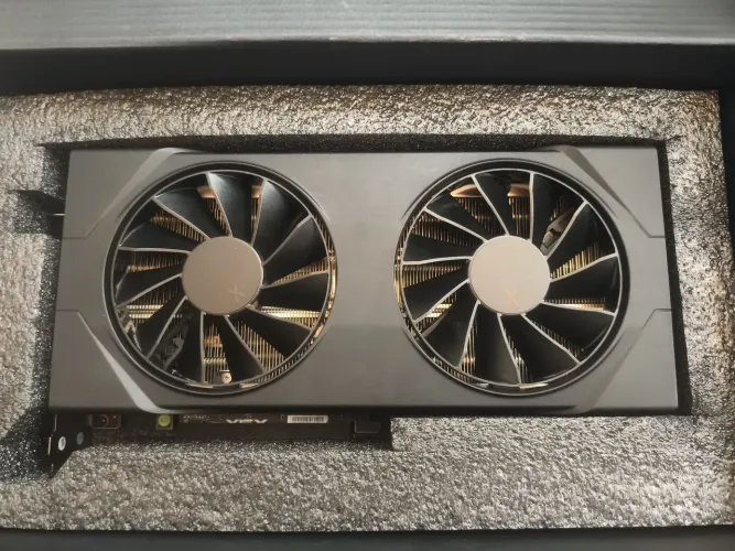 Placa de Vídeo RX 9060 XT 16GB XFX Dual Fan