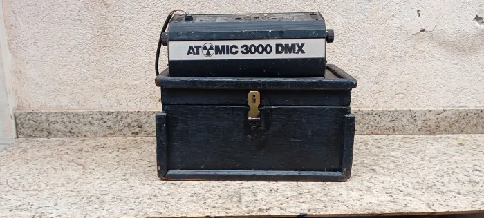 strobo atomic 3000 dmx 220v