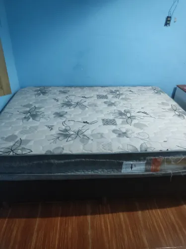 Vendo cama de casal box
