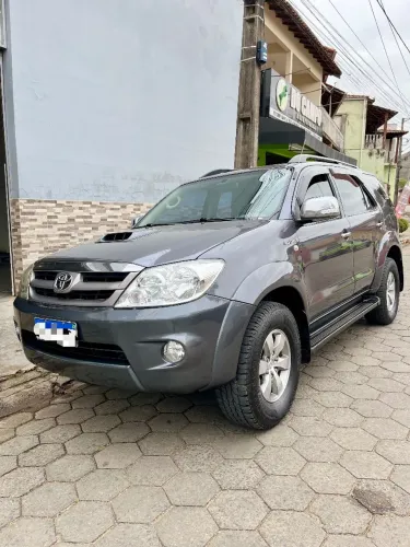 Toyota Hilux SW4 SRV D4-d 4X4 3.0 TDI Dies. AUT 2008
