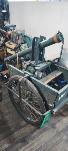 Bicicleta Militar com carretinha