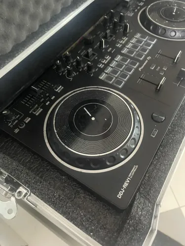 Ddj rev 1 no case 