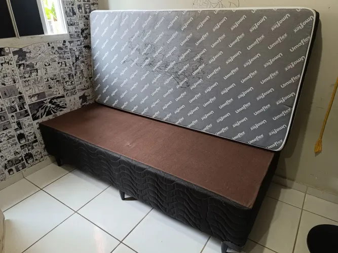 Cama Box De Solteiro Seminova