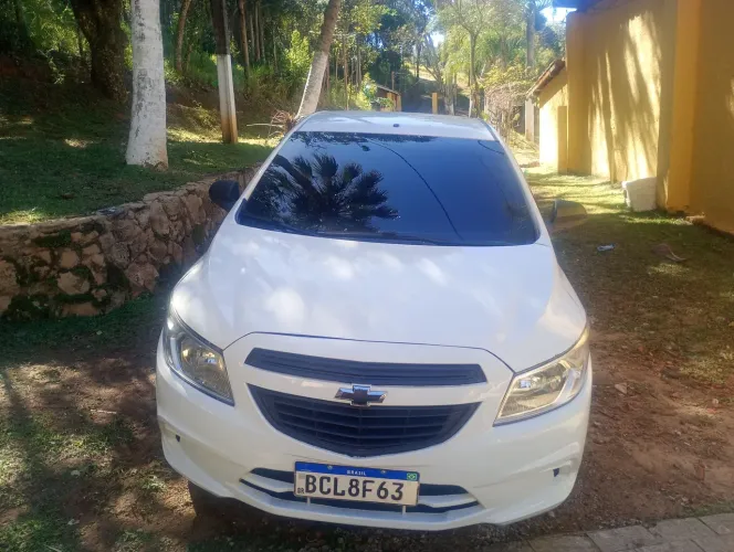 Chevrolet Onix JOY Hatch 1.0 8V Flex Mec. 4P 2018