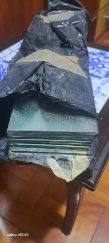 Lote de vidros para prateleiras