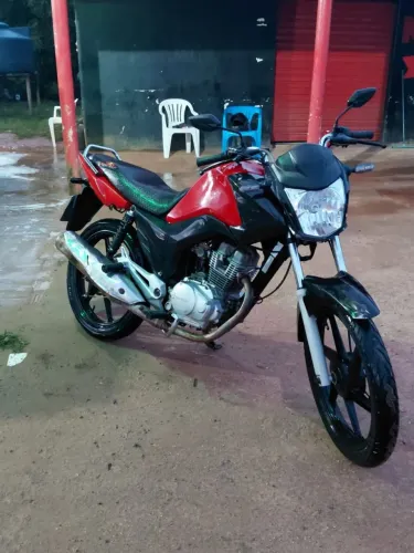 Vendo moto Fan 150