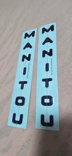 Adesivo Manitou