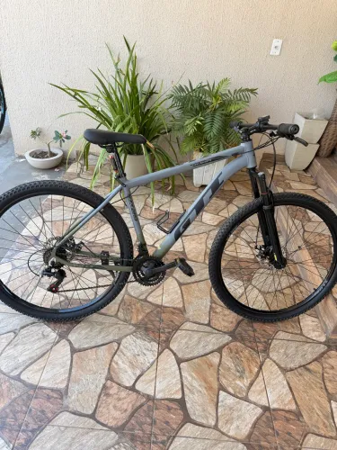 Bike Aro 29 GTI pouco usada