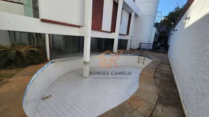 Casa comercial a venda