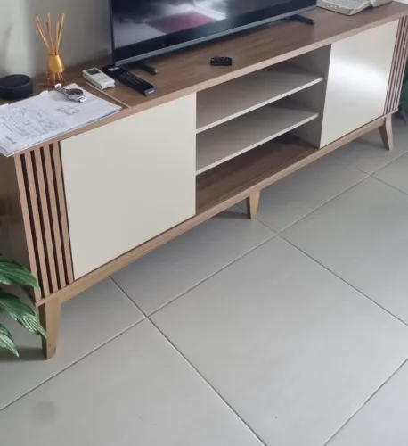 Vendo rack para sala- novo 