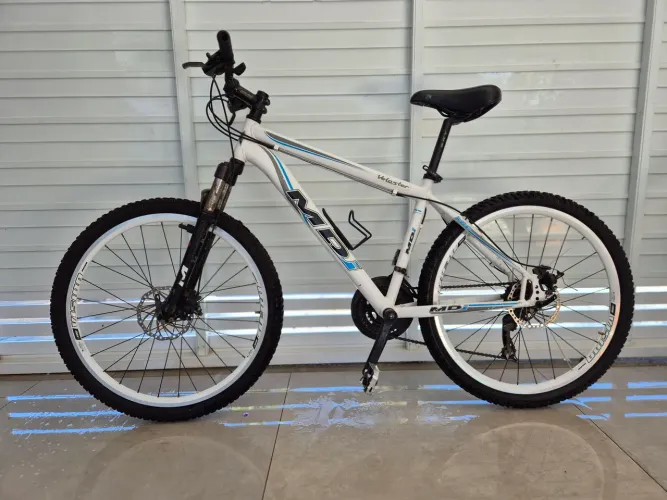 Bicicleta Mondial Veloster 21 marchas Aro 26
