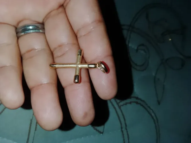 Pingente crucifixo