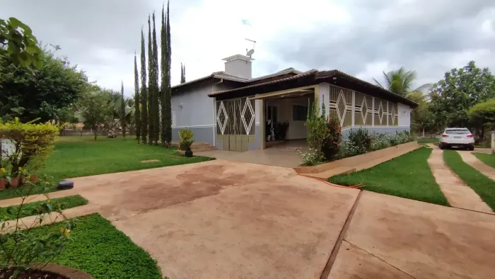 Belíssima chácara em condomínio, Casa, Pomar formado, Lazer completo, Segurança 24 horas