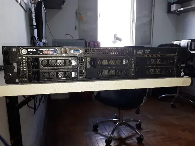 Servidor Dell PowerEdge 2950