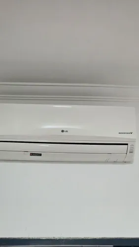Ar split inverter LG, 9000btus, 200v