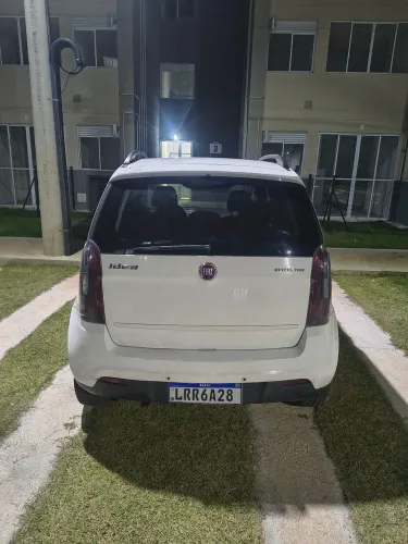 Fiat Idea Attractive 1.4 Fire Flex 8V 5P 2014