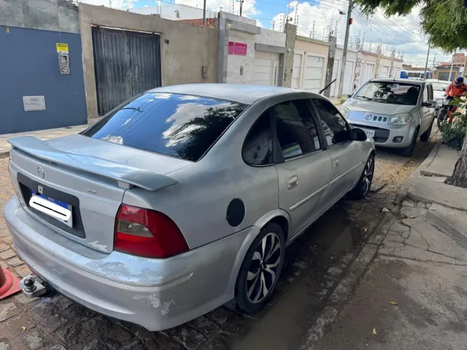 Chevrolet Vectra GL 2.2 MPFI Milenium 2000