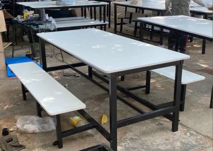 Mesa refeitório