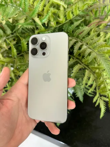iPhone 15 Pro Max 256Gb Impecável