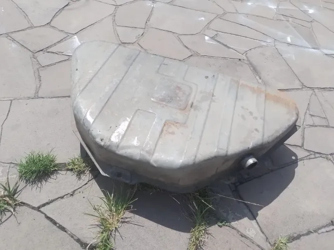 Tanque de gasolina Uno