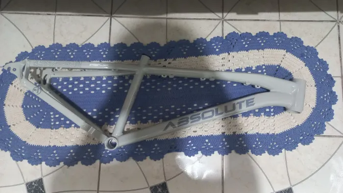 Quadro absolute brutos aro 26 novo
