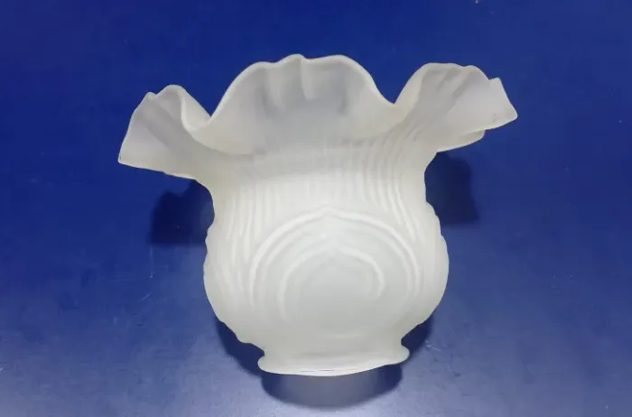 2 Copos de Tulipa de vidro de Lustre colonial Vintage