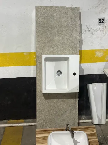 Bancada granito branco itaunas com cuba de sobrepor