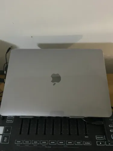 MacBook