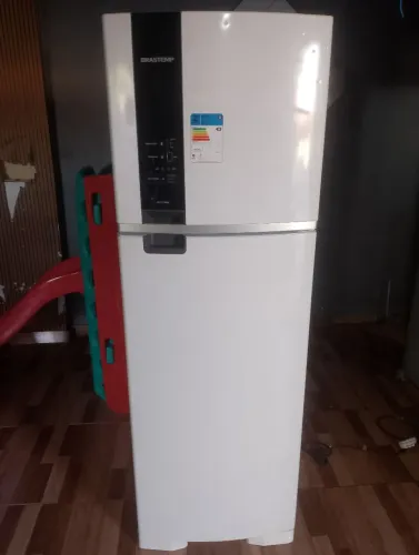 Geladeira Brastemp 220v frosfre funcionando perfeitamente