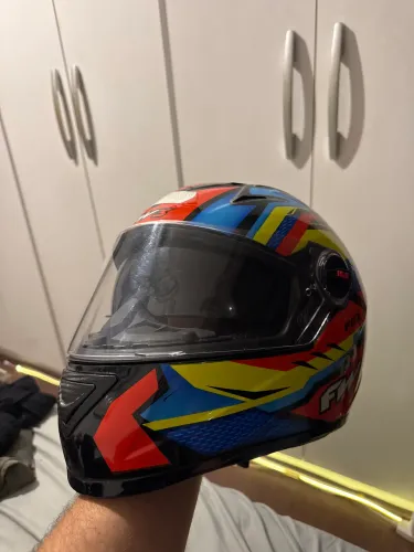     Capacete FW3 GTX Tamanho 60