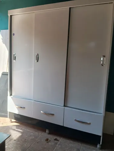 Guarda roupa casal