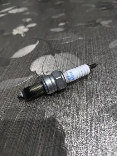 Vela de ignição NGK para Moto CG Fan Ano 2024