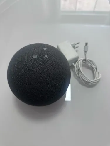 Alexa Echo Dot 5 - Pouco usada