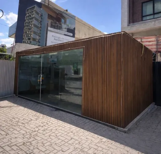 CONTAINER MARÍTIMO STAND DE VENDAS 15M2