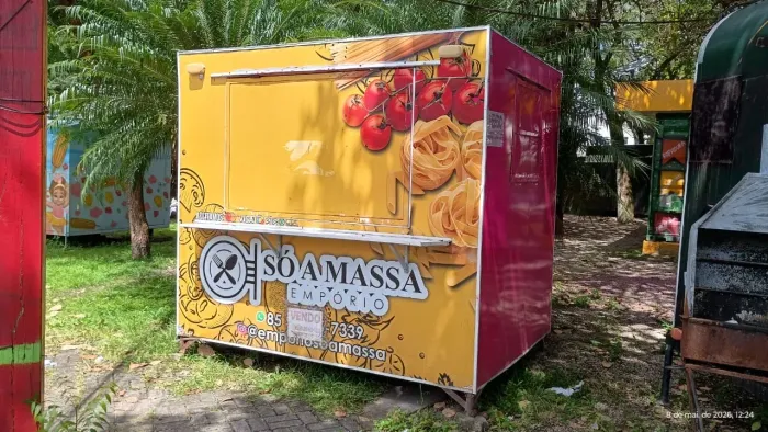 vendo trailer semi novo bem conservado na praça MRV maraponga