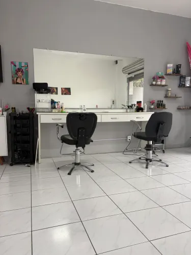Bancada com espelho