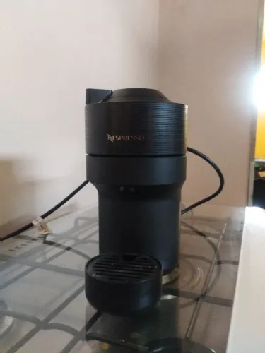Cafeteira Nespresso vituo pop