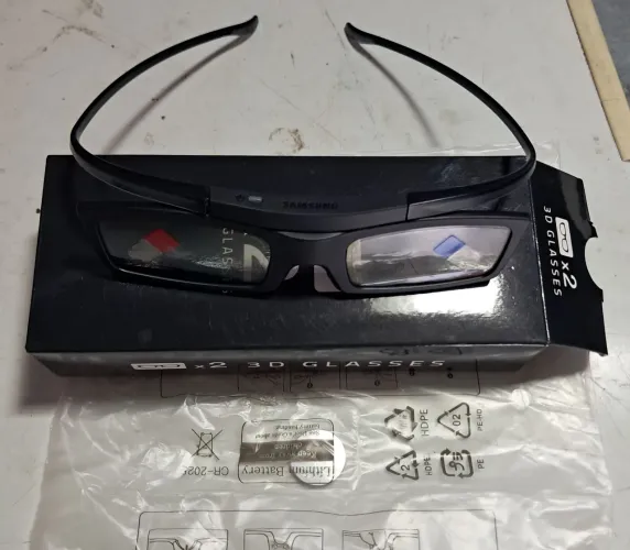 ÓCULOS 3D - POR FAVOR, SÓ CHAME SE REALMENTE LEU A DESCRIÇÃO DO ANÚNCIO!