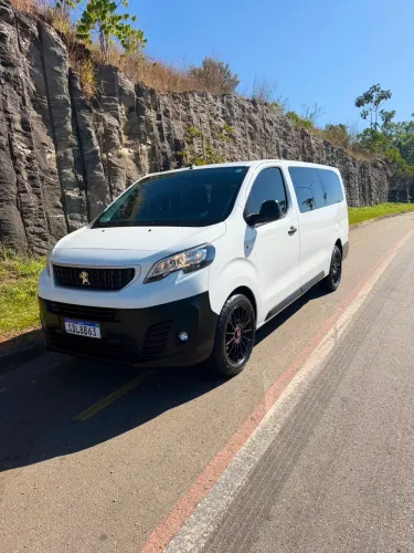 Peugeot Boxer Cargo 2.2 Turbo Diesel 2022