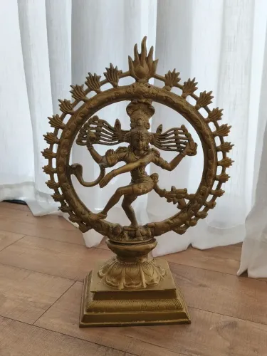 Estátua Shiva Nataraja