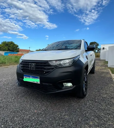 Fiat Strada Endurance 1.4 Flex 8V CS Plus 2023