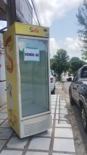 Expositor de frio