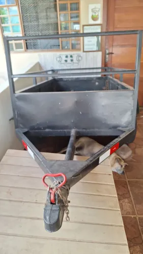 Vendo Carretinha Reboque R$ 5.500,00