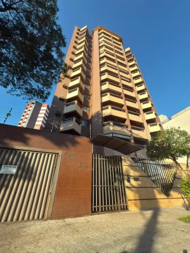 Imóvel para aluguel tem 150 metros quadrados com 4 quartos em Zona 07 - Maringá - PR