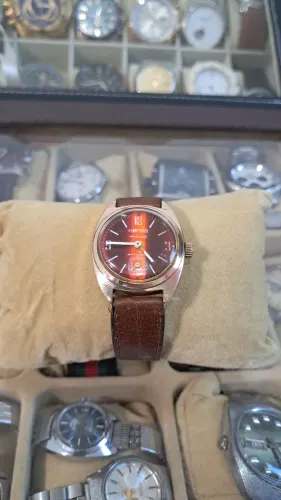 Relógio Vintage Herma França - Calibre Francês FE 233-68 Corda Manual Anos 70