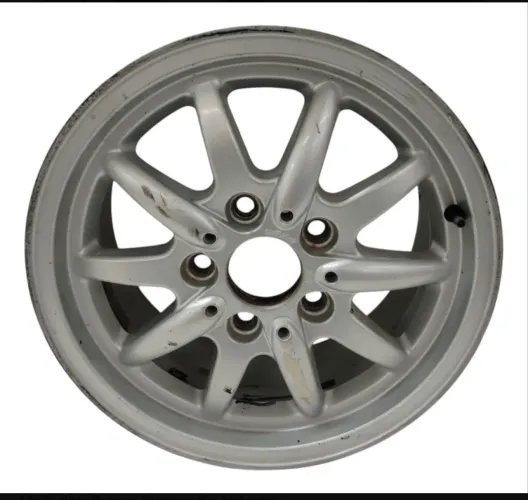5 rodas BMW série 3 1996