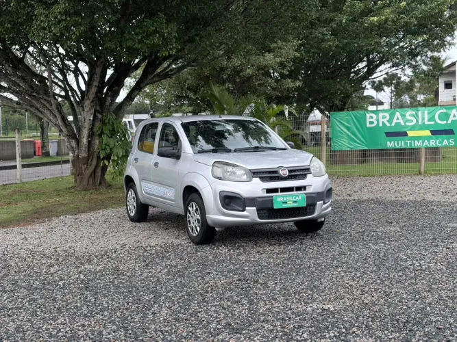 Fiat Uno Attractive 1.0 EVO Fire Flex 8V 5P 2021